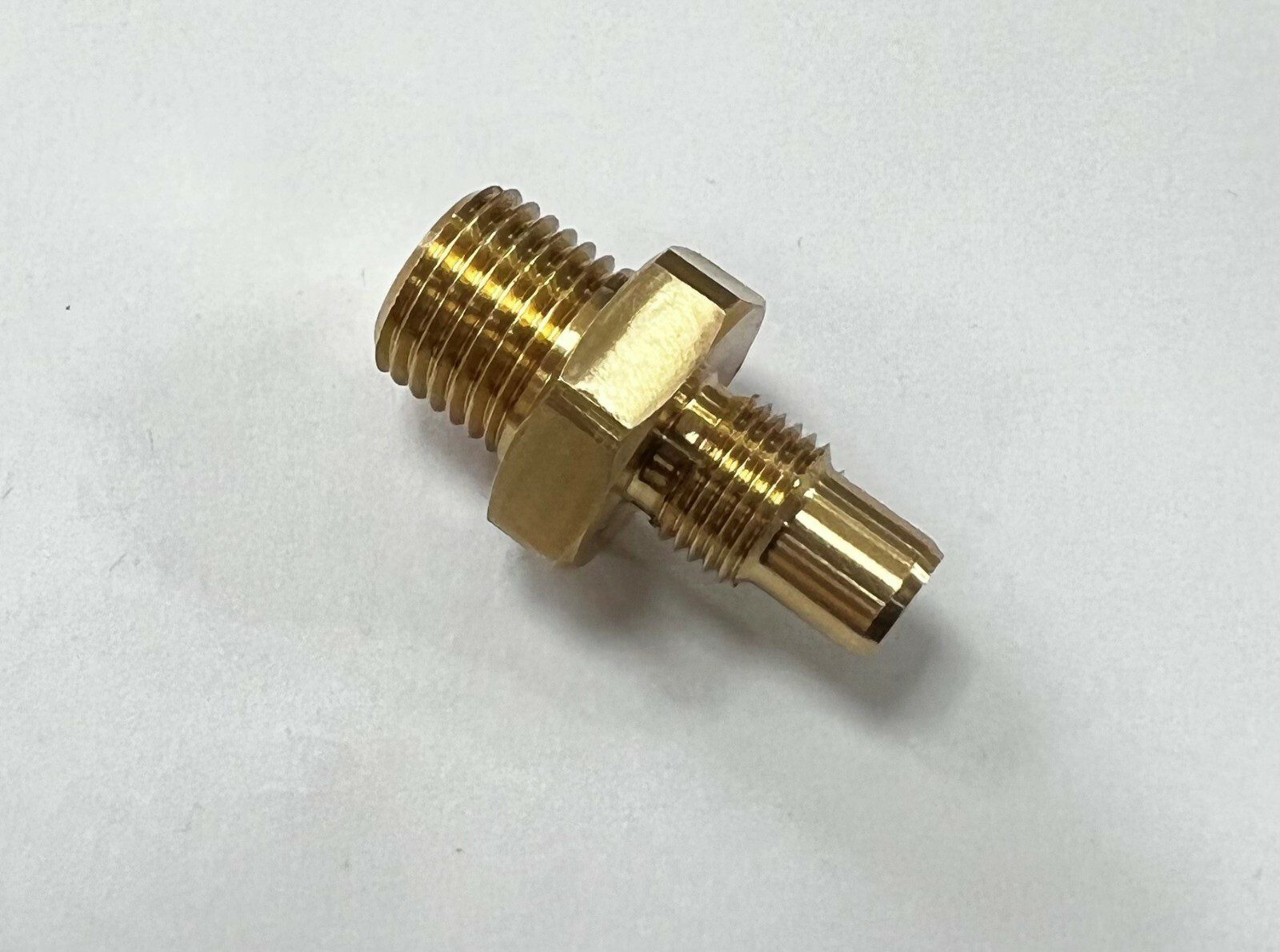 Hill Pumps Adaptor Walther and Diana Fine Thread for Hill PCP pumps 064128-24